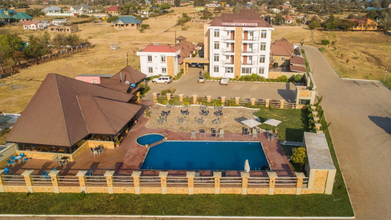Regency Resort Singida Εξωτερικό φωτογραφία